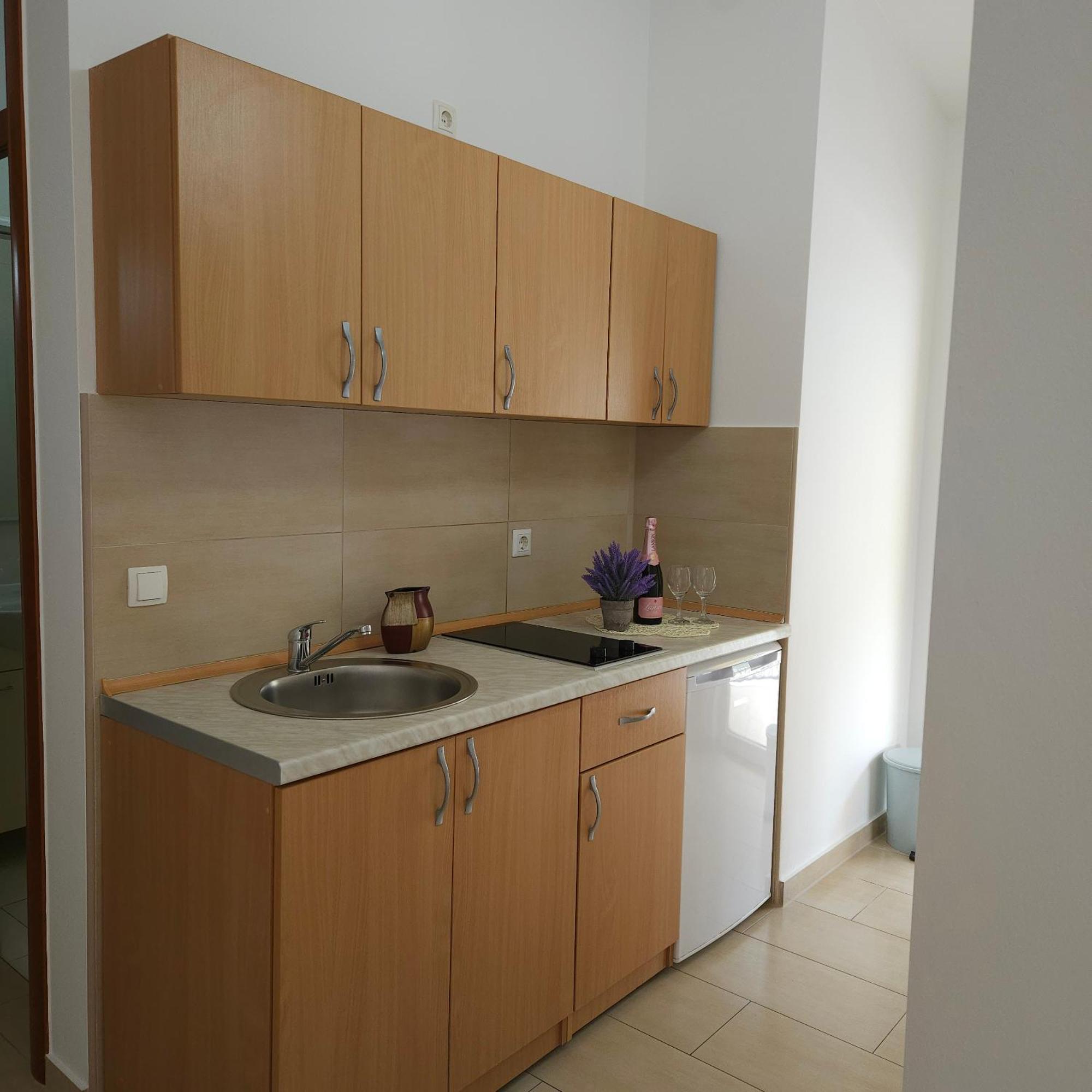 Apartments Cytrus Neum Exterior photo